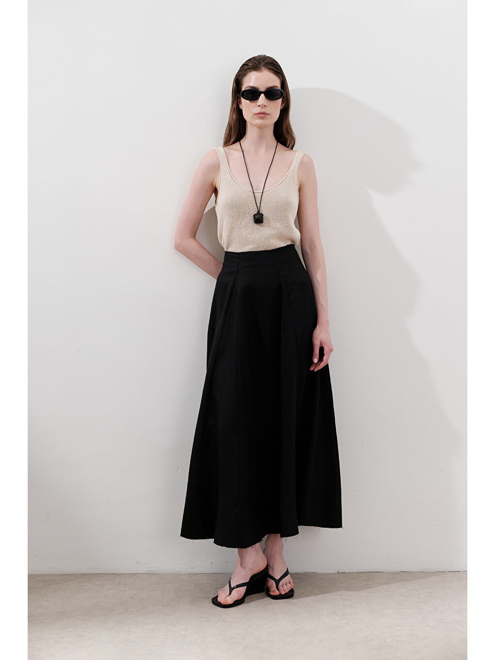 Keten Geniş Parçalı Etek Siyah-2