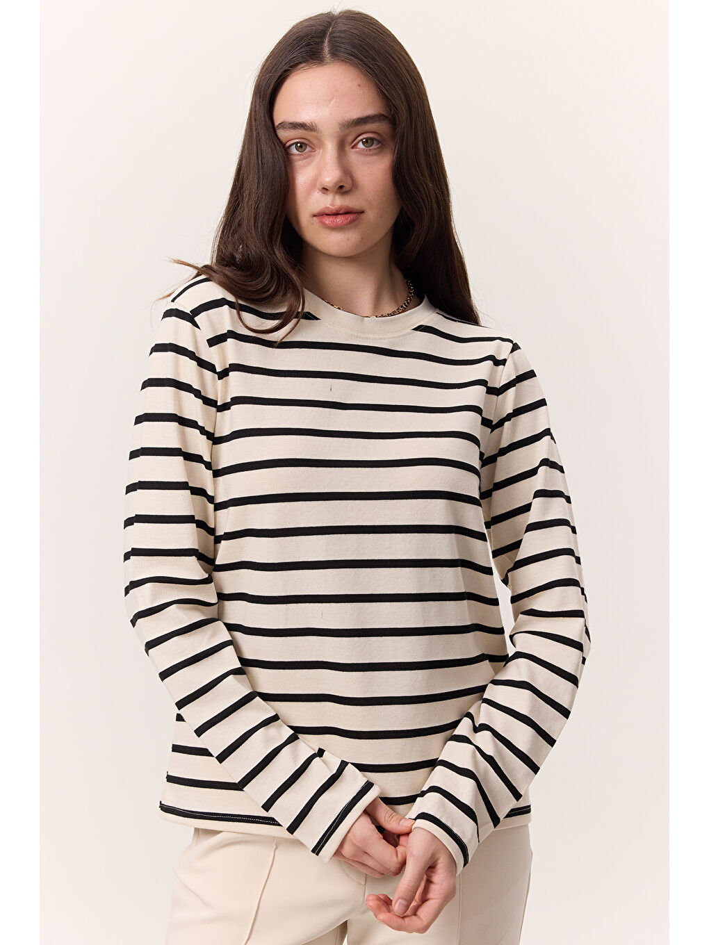 Çizgili Uzun Kol Regular Fit Tshırt Siyah-6