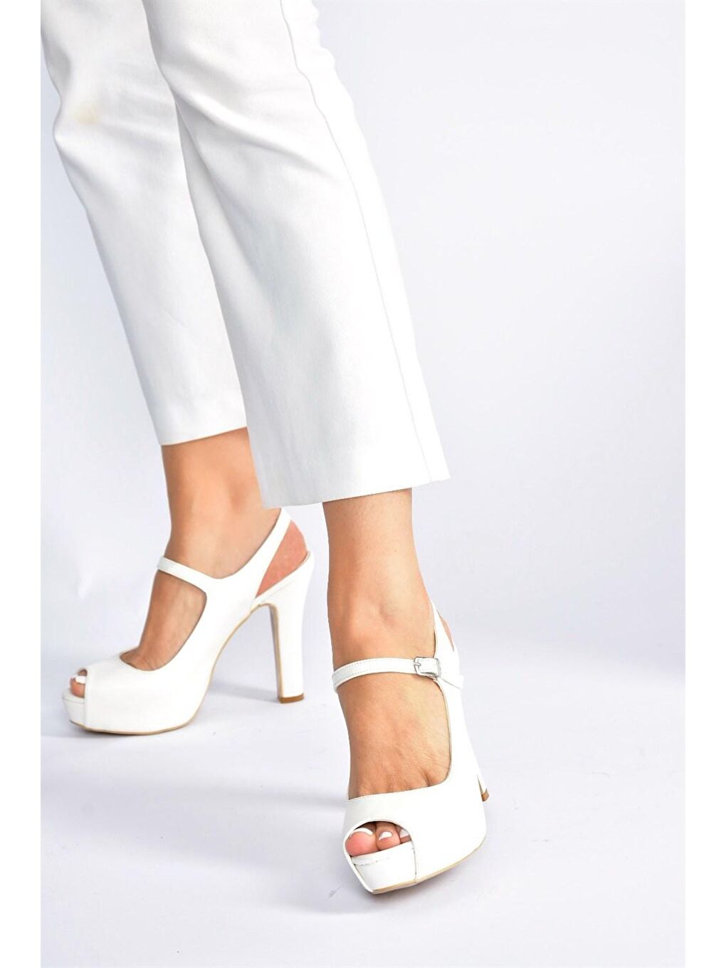 Beyaz Platform Topuklu Kadın Abiye Ayakkabı M348007009-2
