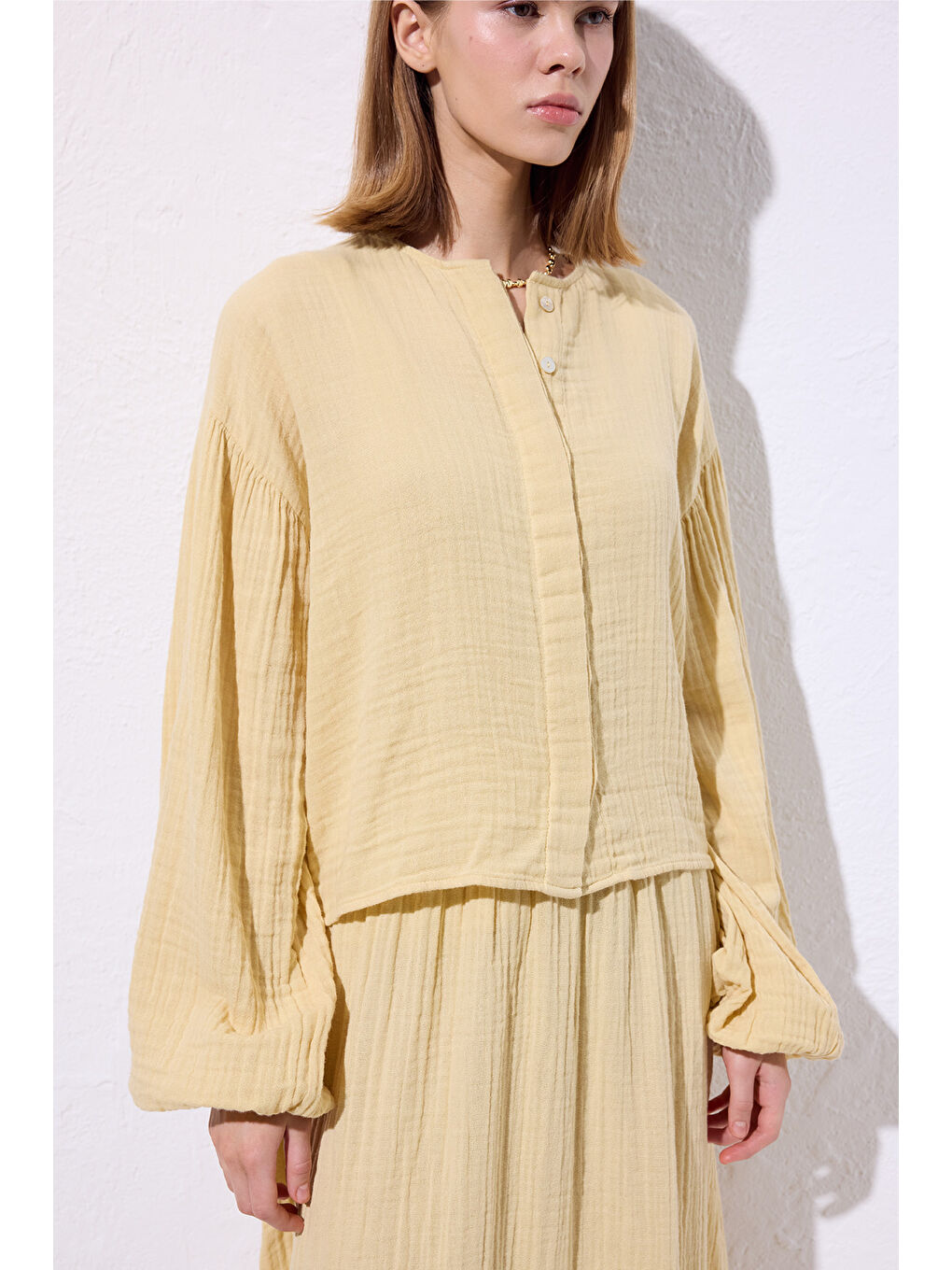 Müslin Balon Kol Kısa Bluz Sarı-3