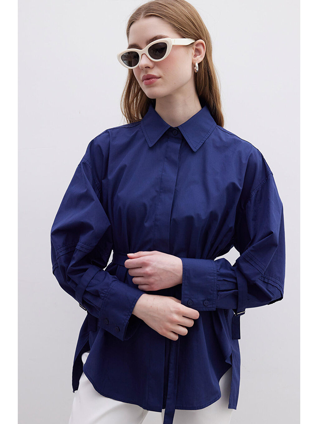 Kemer Detaylı Gömlek Lacivert-5