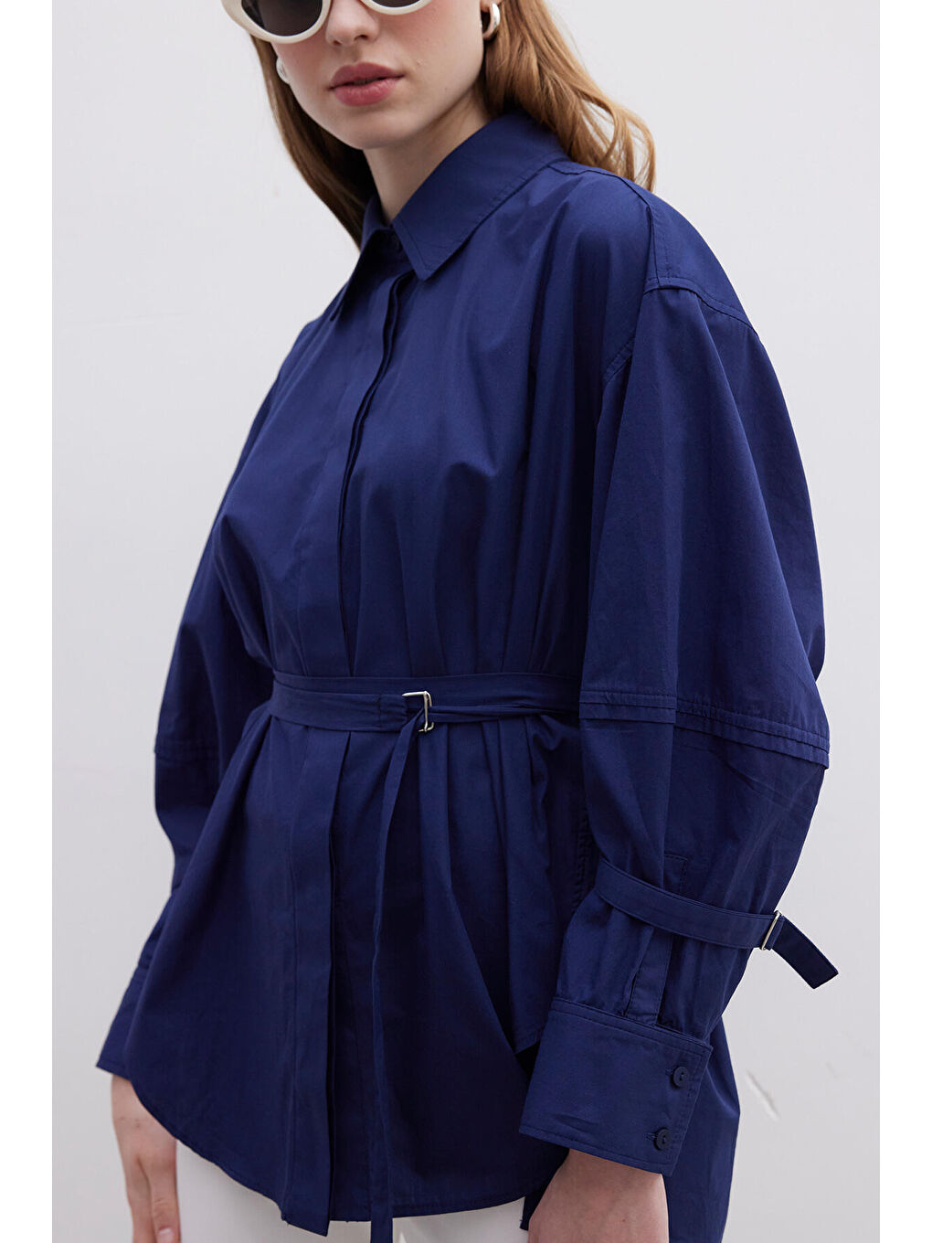 Kemer Detaylı Gömlek Lacivert-6