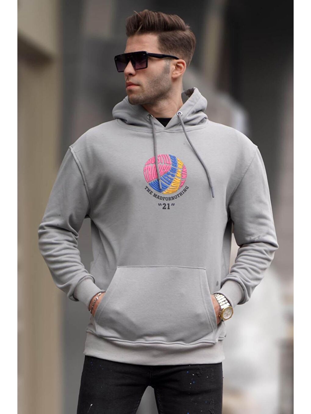 Madmext Gri Baskılı Boyalı Gri Kabartma Baskılı Kapüşonlu Sweatshirt 6042