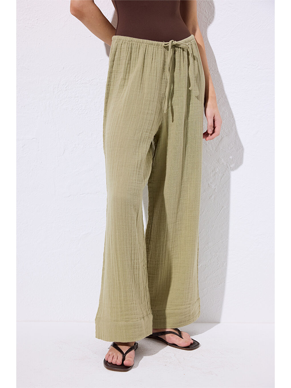 Yeşil Müslin Bağlamalı Pantolon Adaçayı-3