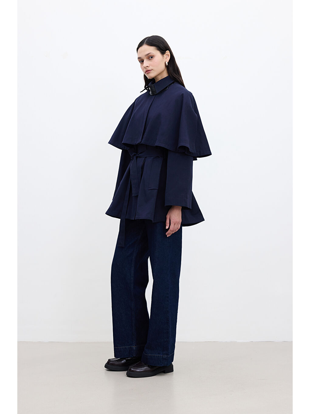 Pelerin Detaylı Trençkot Lacivert-6