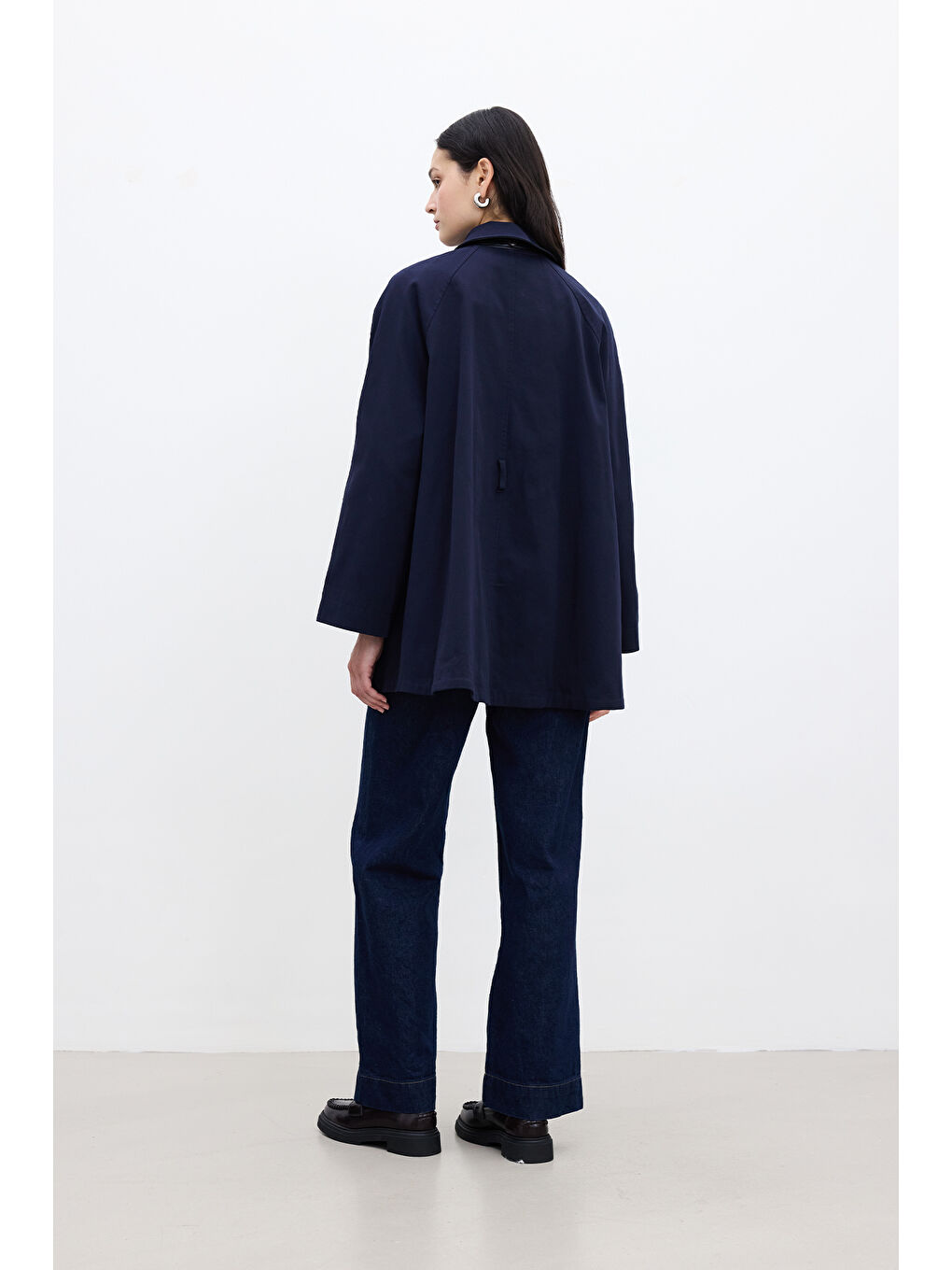 Pelerin Detaylı Trençkot Lacivert-7