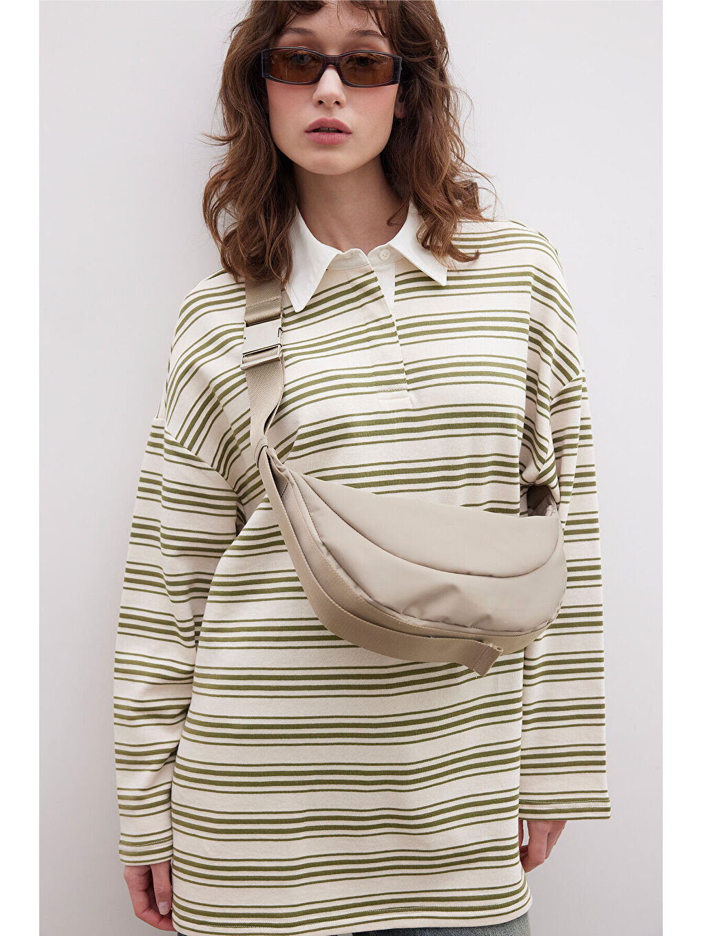 Bej Lexa Metal Tokalı Çapraz Çanta Kum-4