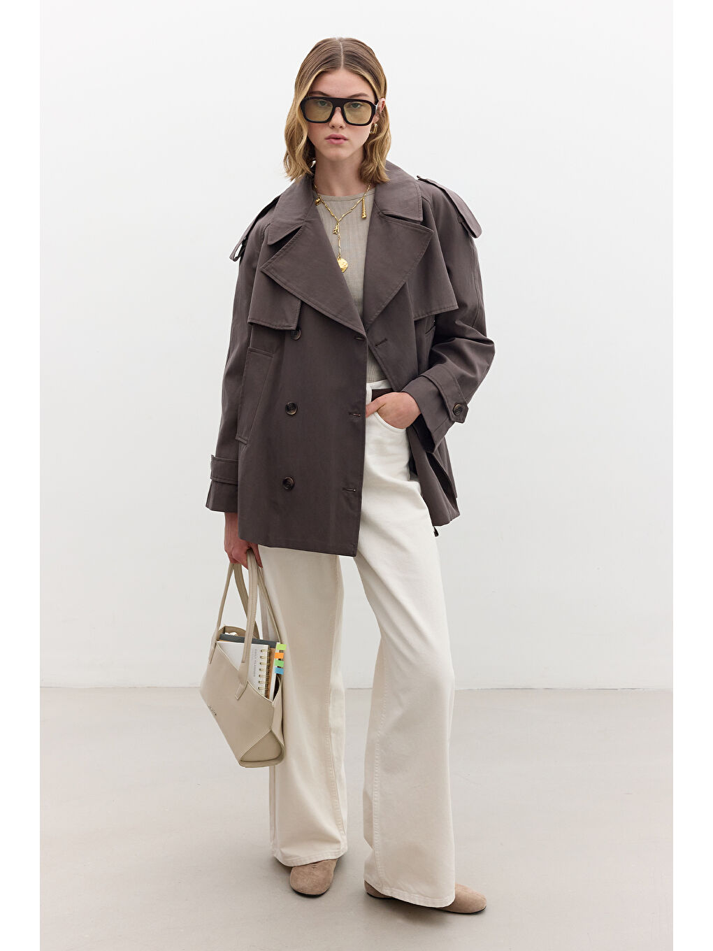 Bej Kruvaze Kesim Kısa Trençkot Vizon-4