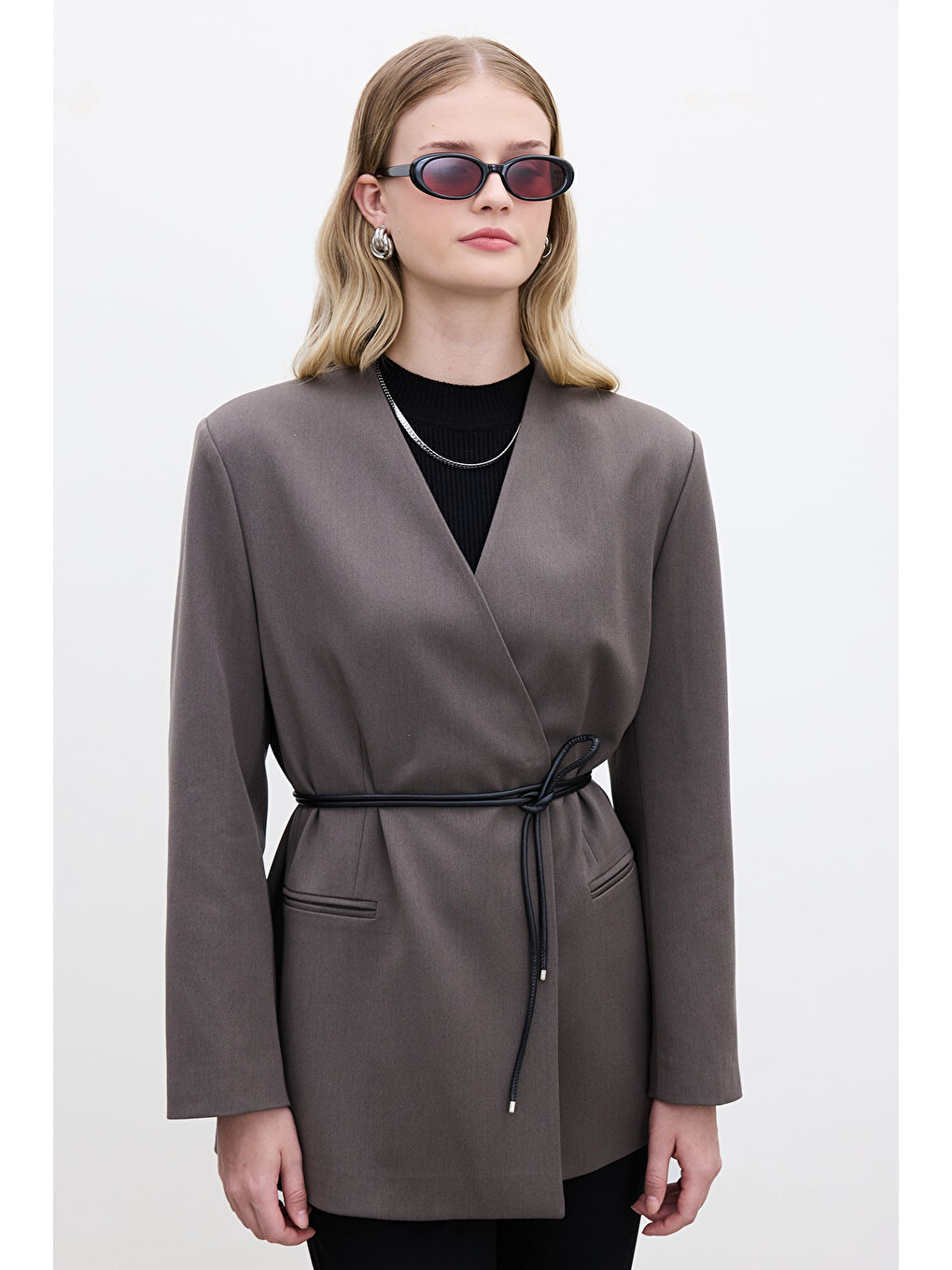 Bej Klasik Görünüm Kemerli Blazer Ceket Vizon-4