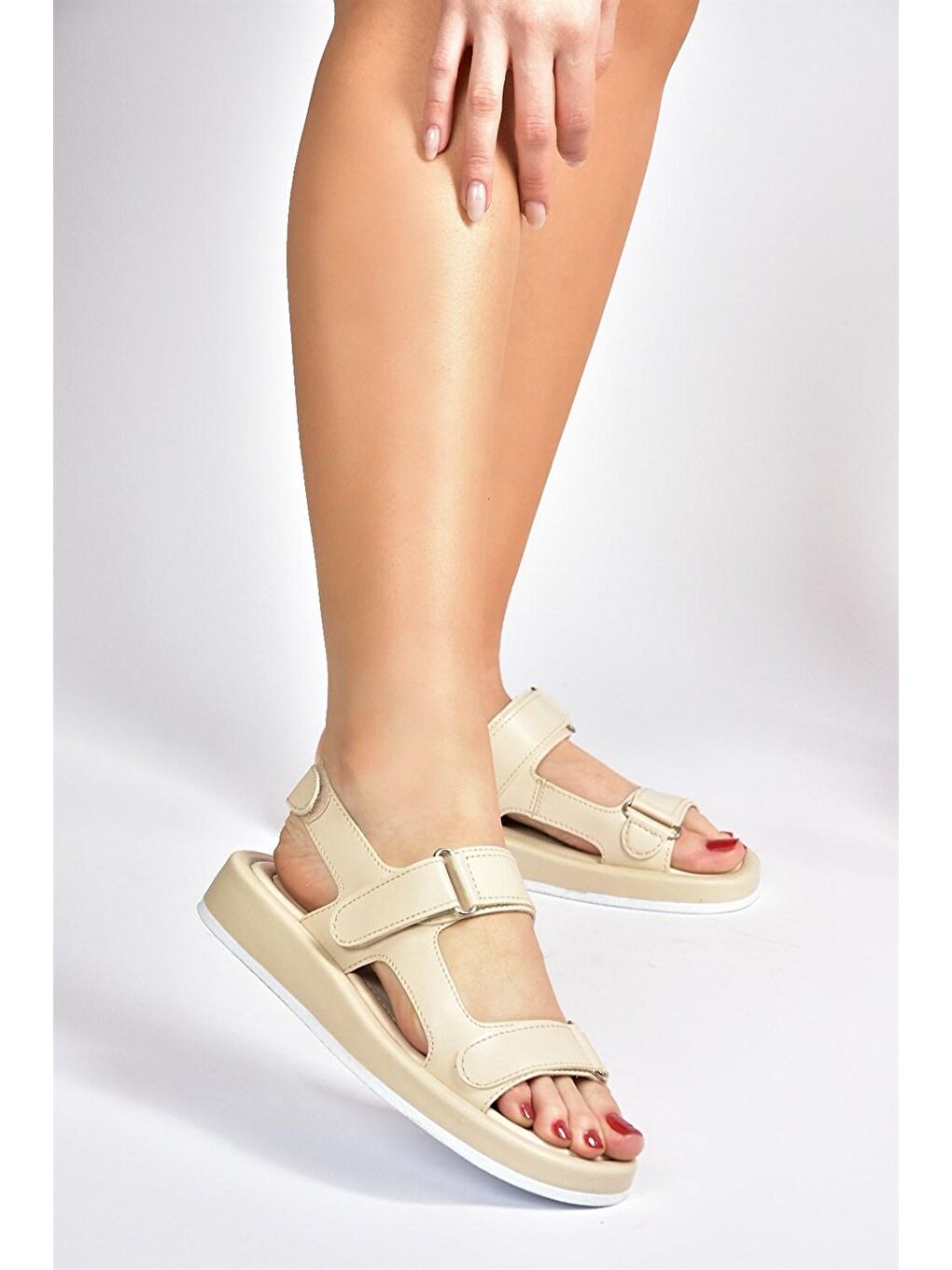 Bej Cırtlı Günlük Kadın Sandalet M294661509-2