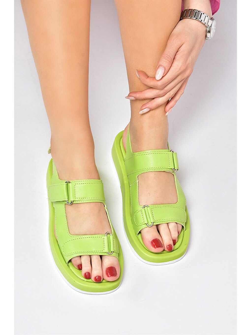 Yeşil Cırtlı Günlük Kadın Sandalet M294661509-1