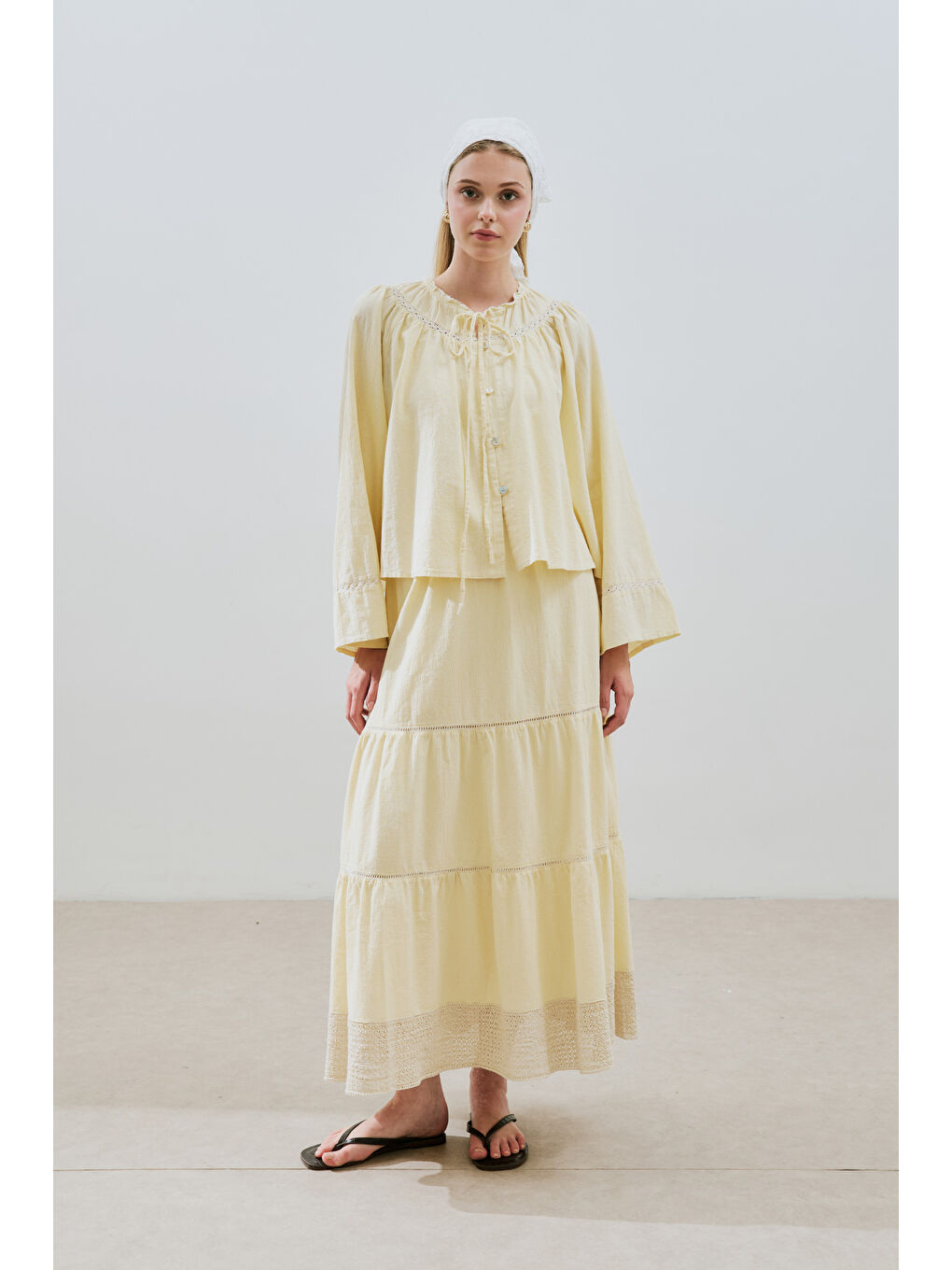 Dokulu İşlemeli Katlı Uzun Etek Sarı-1