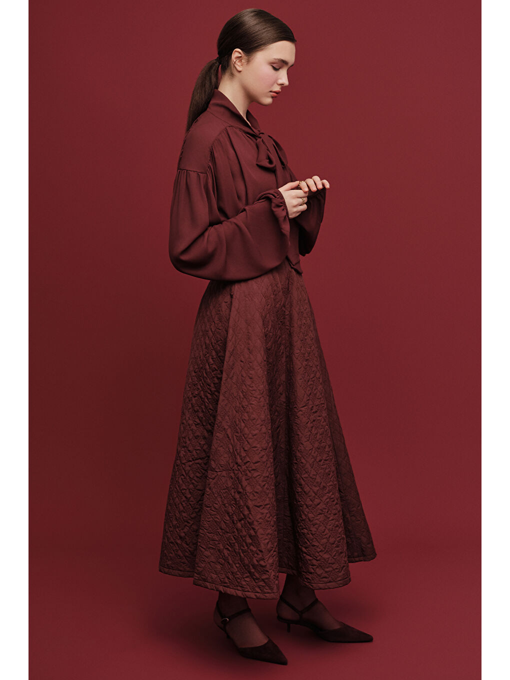 Kapitone Geniş Etek Bordo