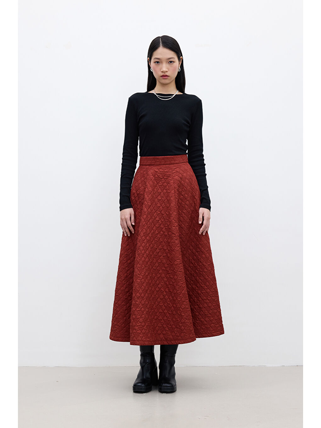 Kapitone Geniş Etek Bordo-3