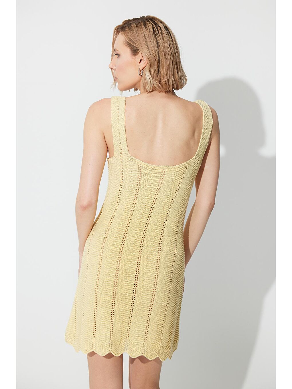 Sarı Kare Yaka Elbise-4