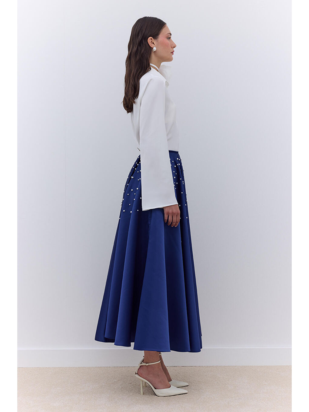 Ekru Saten Fit Kesim Beyaz Kadın Gömlek-7