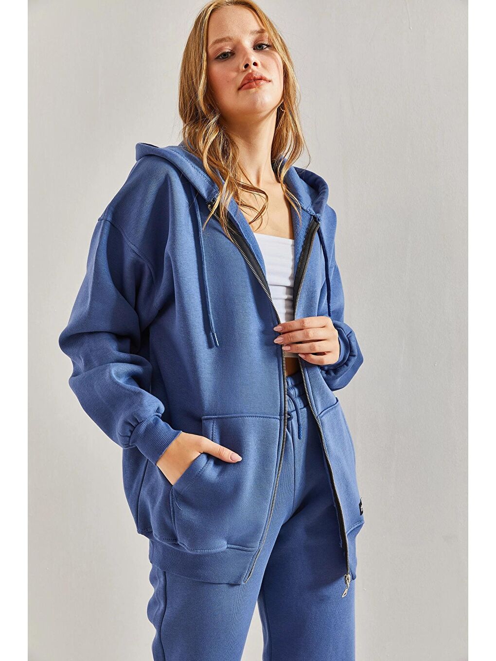 Mavi Kadın Kapüşonlu Üç İplik Cepli Hırka-3