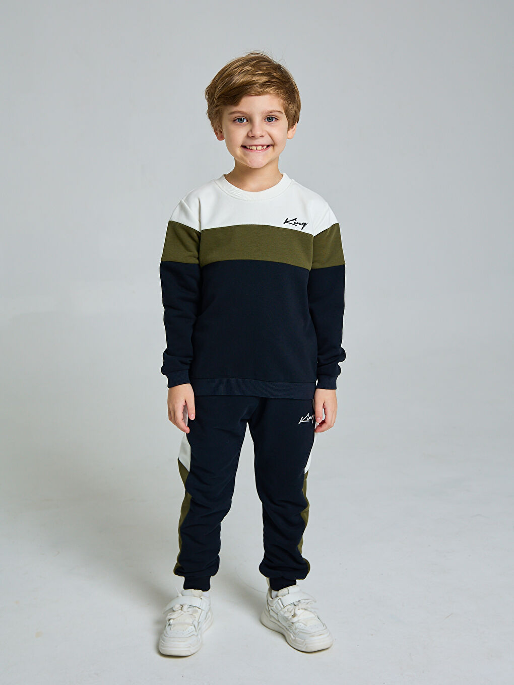 Haki Bisiklet Yaka Erkek Bebek Baskılı Sweatshirt ve Eşofman Alt 2'li Takım-3