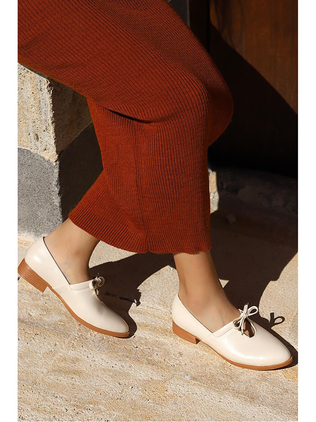 Bej Cilt Günlük Anatomik Kadın Günlük Babet Ayakkabı 8328-101-2