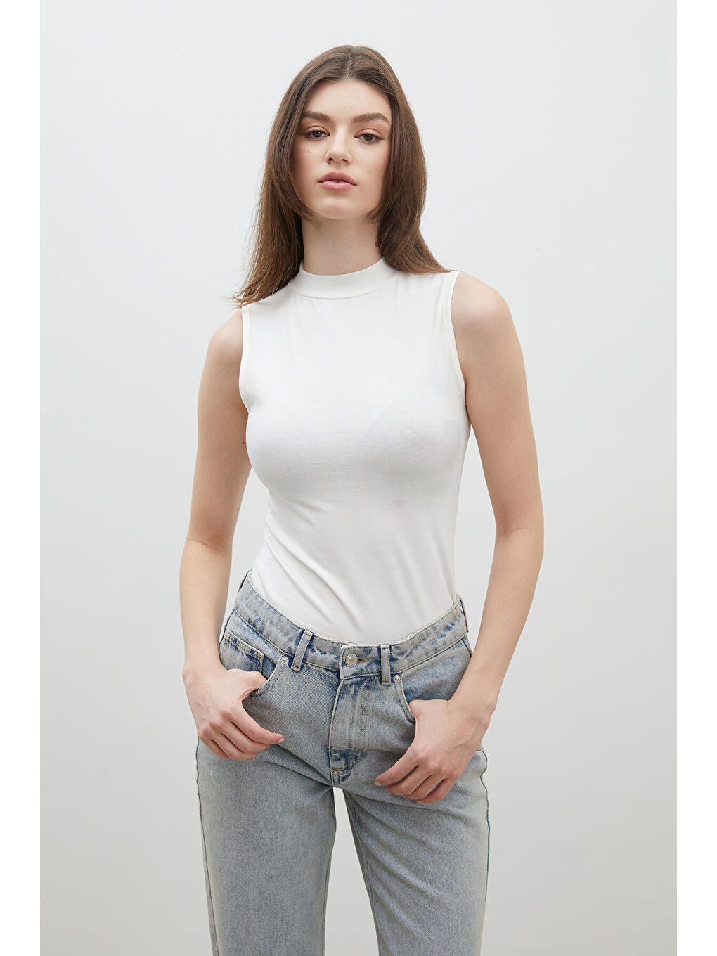 Pamuklu Sıfır Kol Body Ekru-1