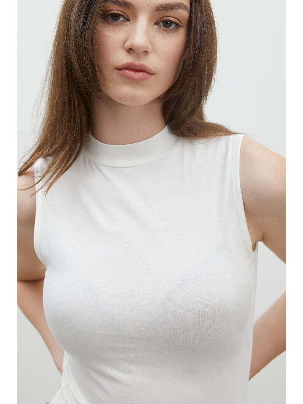 Pamuklu Sıfır Kol Body Ekru-2