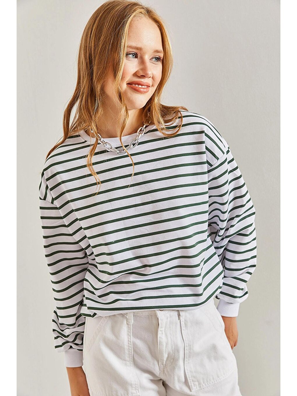 Beyaz Kadın Çizgili İki İplik Sweatshirt-2