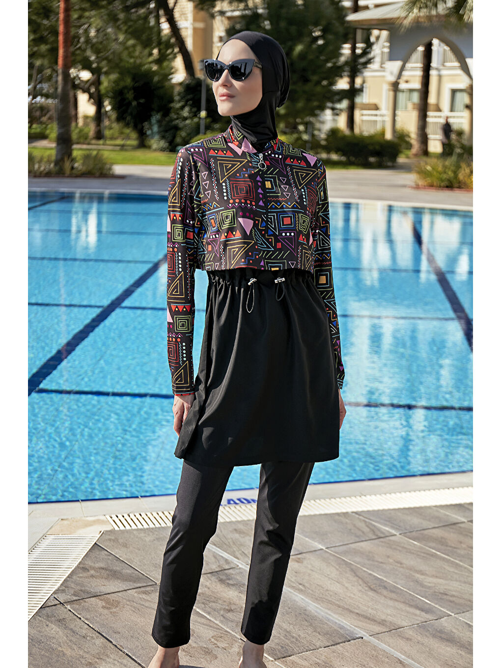 Siyah Önü Kapaklı Tam Kapalı Tesettür Mayo-1