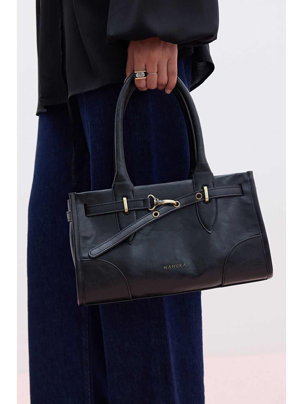 Grace Kemerli Bowling Deri Çanta Siyah-2