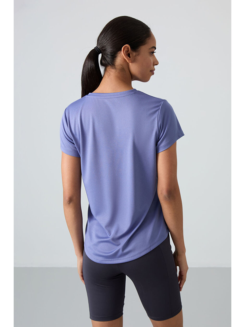 Mor Nefes Alan Dokulu İnce Performans Kadın Tişört - 97283-8