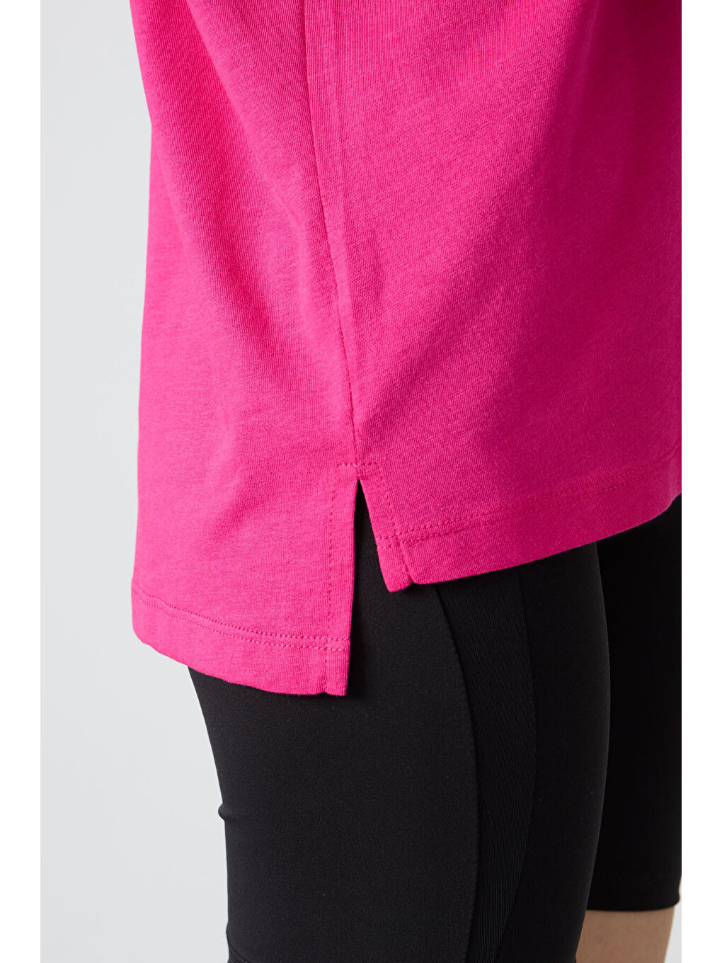 Fuşya Penye Modal Yumuşak Tuşeli Oversize Fit Basic Kadın Tişört- 97285-8