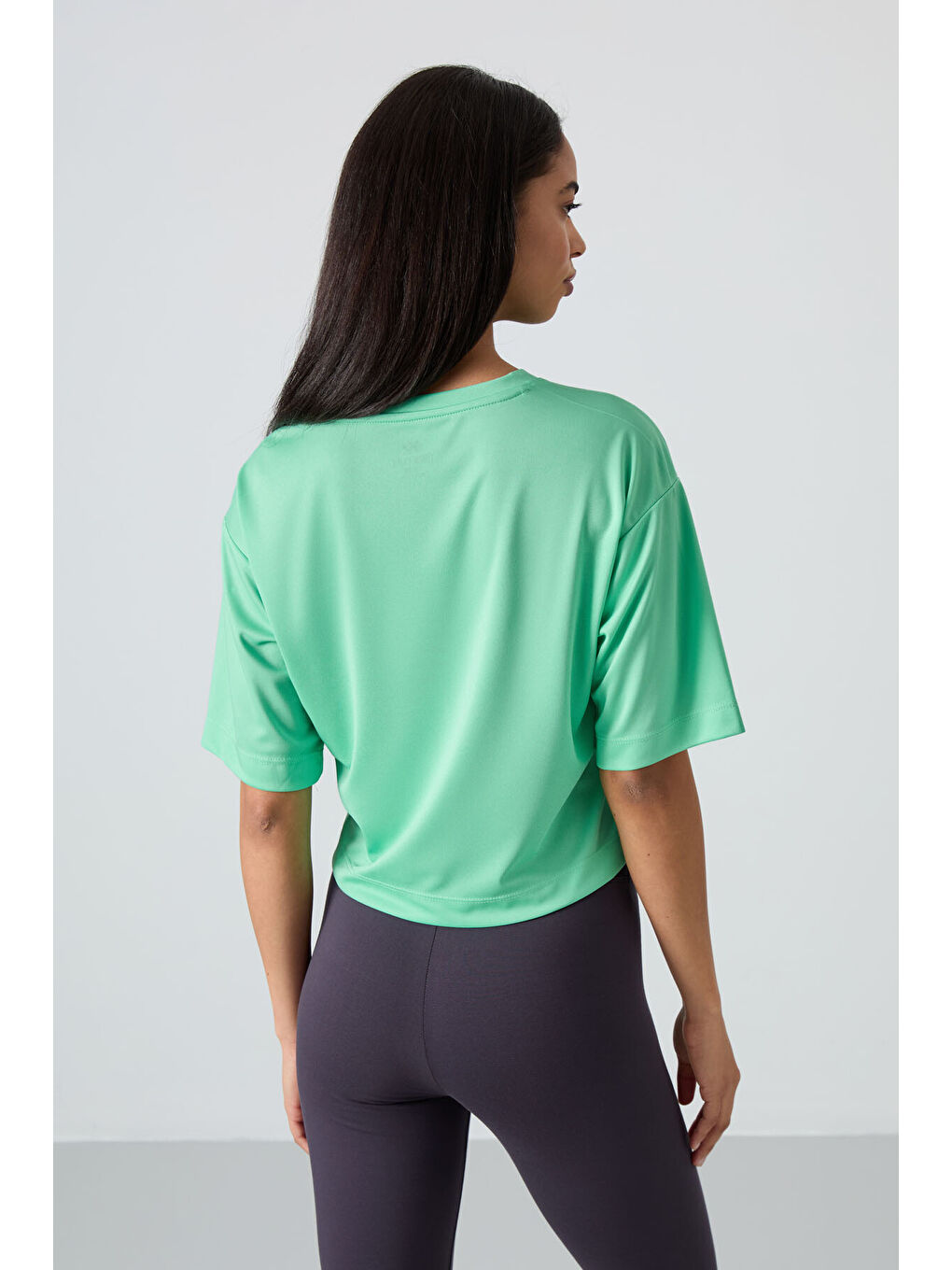 Turkuaz Nefes Alan Dokulu İnce Oversize Fit Performans Kadın Tişört - 97284-8