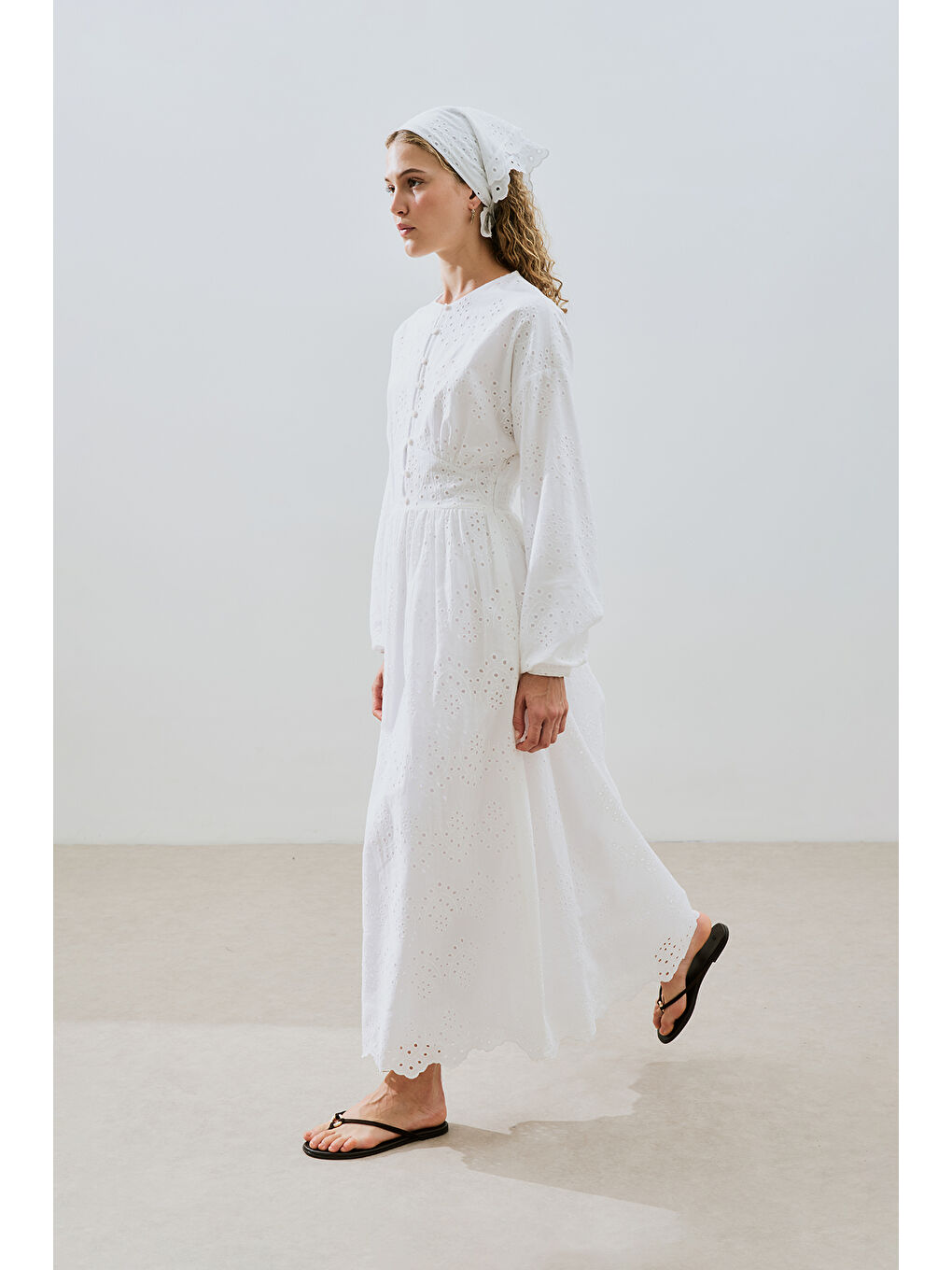 Brode Düğmeli Elbise Ekru