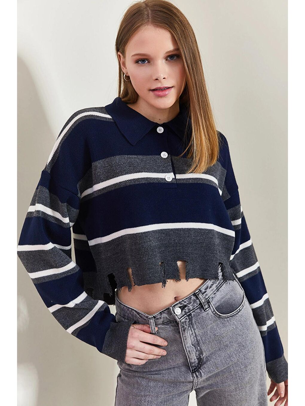 Gri Kadın Polo Yaka Yırtık Kazak-2