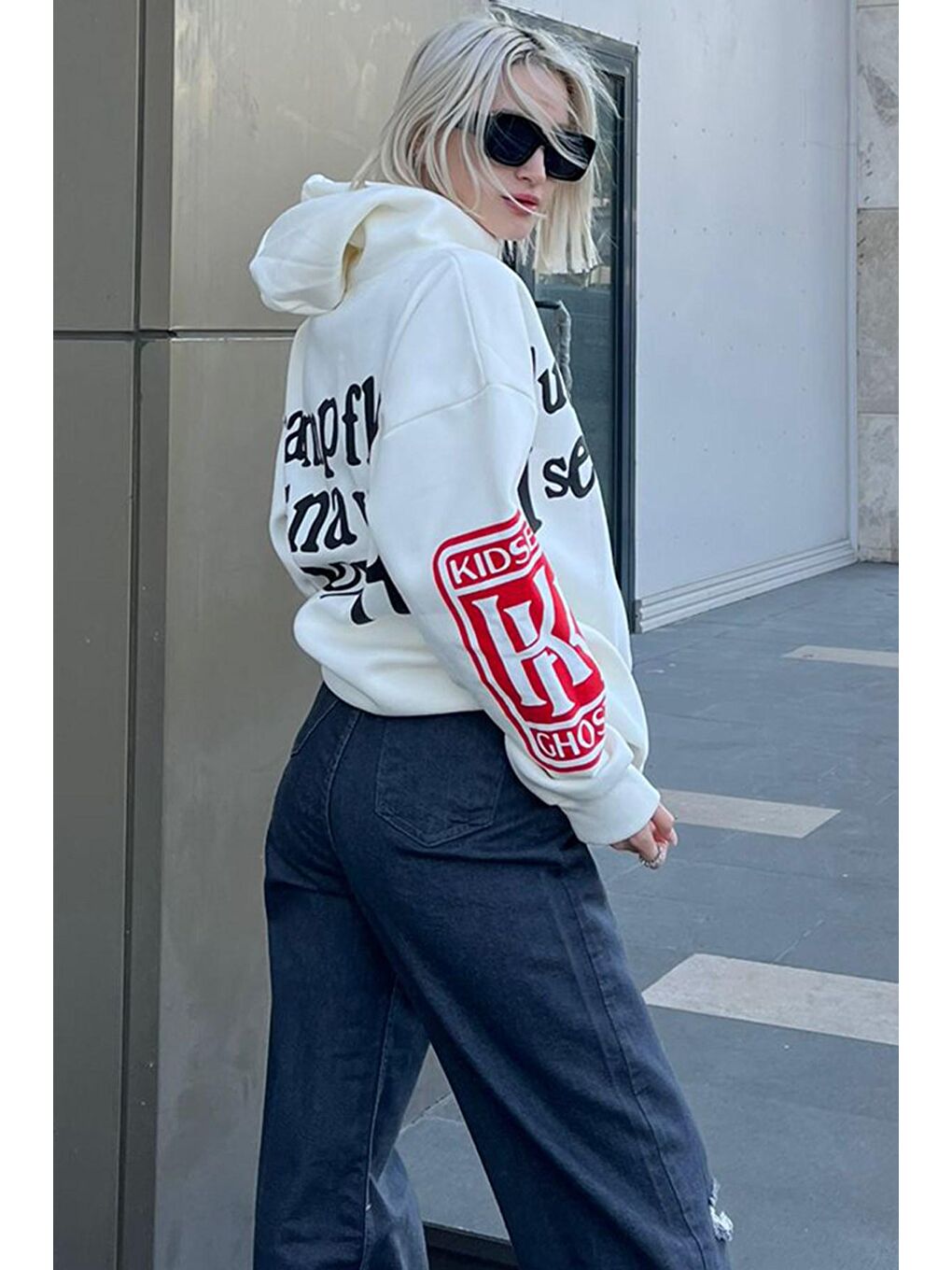 Madmext Beyaz Kapşonlu Oversize Sweatshirt MG903 - 3