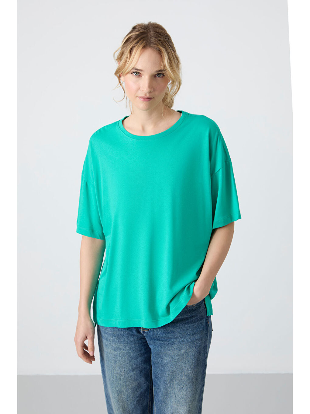 Deniz Yeşili Penye Modal Yumuşak Tuşeli Oversize Fit Basic Kadın Tişört- 97285-8