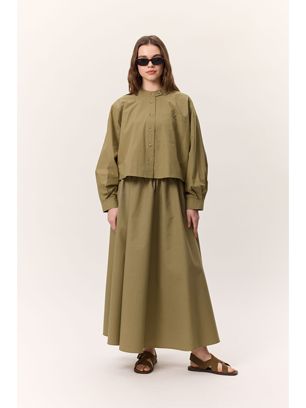 Geniş Cep Detaylı Kısa Gömlek Haki-5