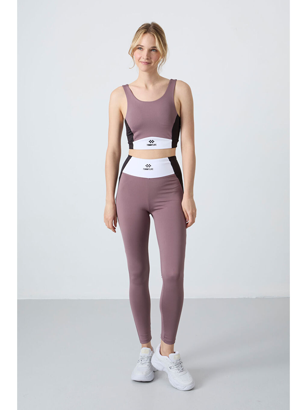 Pembe Gül Kurusu Polyester Esnek Standart Fit Performans Kadın Tayt Takım - 95334-8