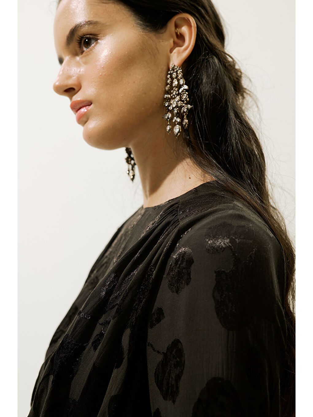 Jakarlı Saten Abiye Elbise Kahverengi-6