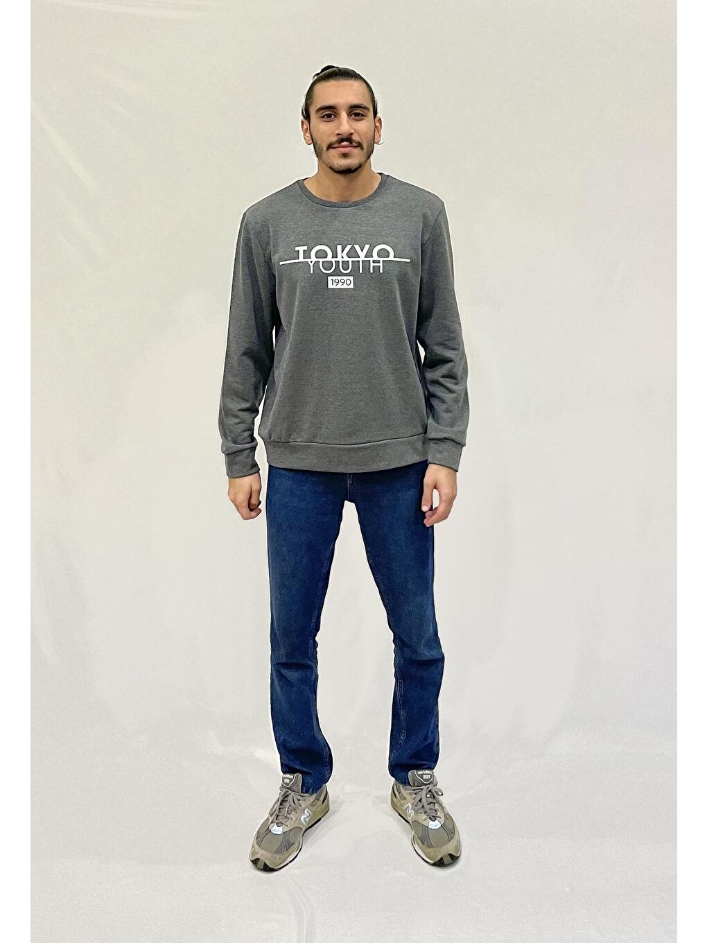 Süperlife Antrasit Erkek Bisiklet Yaka Rahat Kalıp 3 iplik Kalın Tokyo Baskılı Sweatshirt SPR24SW30