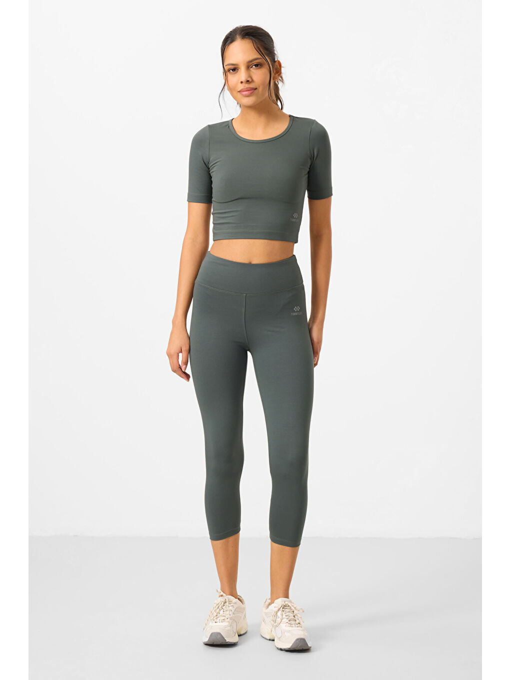 Yeşil Çağla Yüksek Bel Kapri-Crop Tişört Slim Fit Kadın Tayt Takım - 95285-4