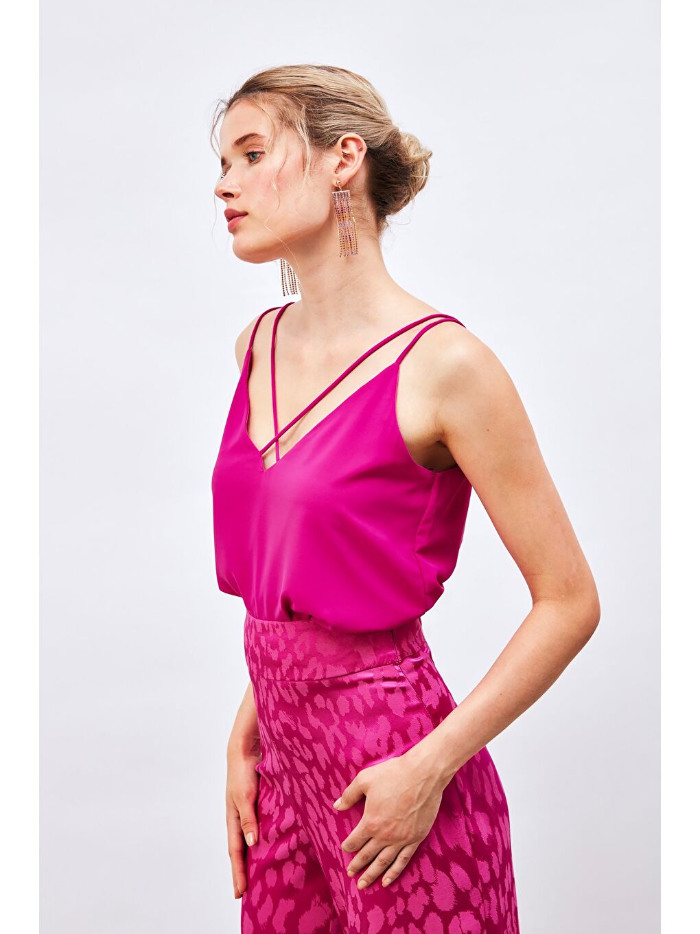 Çapraz İp Askılı Bluz - Fuşya