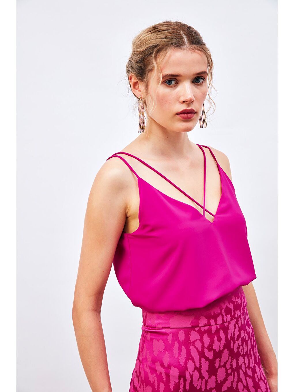 Çapraz İp Askılı Bluz - Fuşya-2