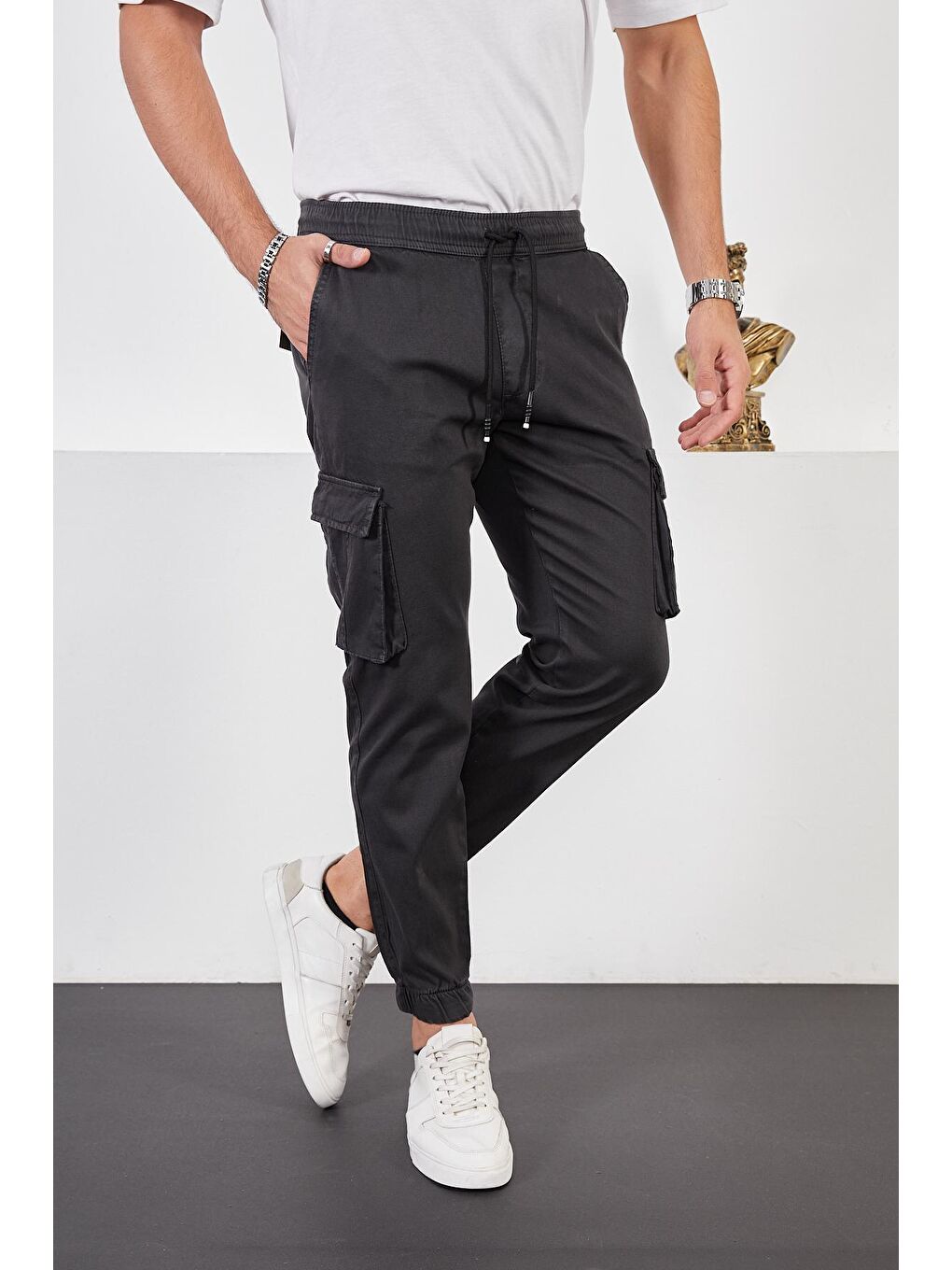 Gri Erkek Füme Beli ve Paçası Lastikli Kargo Cep Armürlü Jogger Pantolon-1