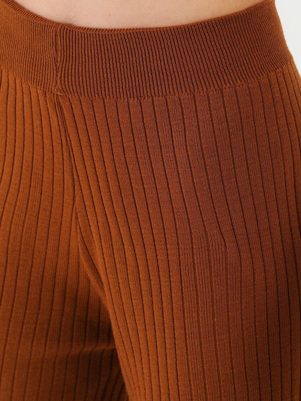 Kahverengi Yüksek Bel İspanyol Paça Kadın Triko Pantolon-1