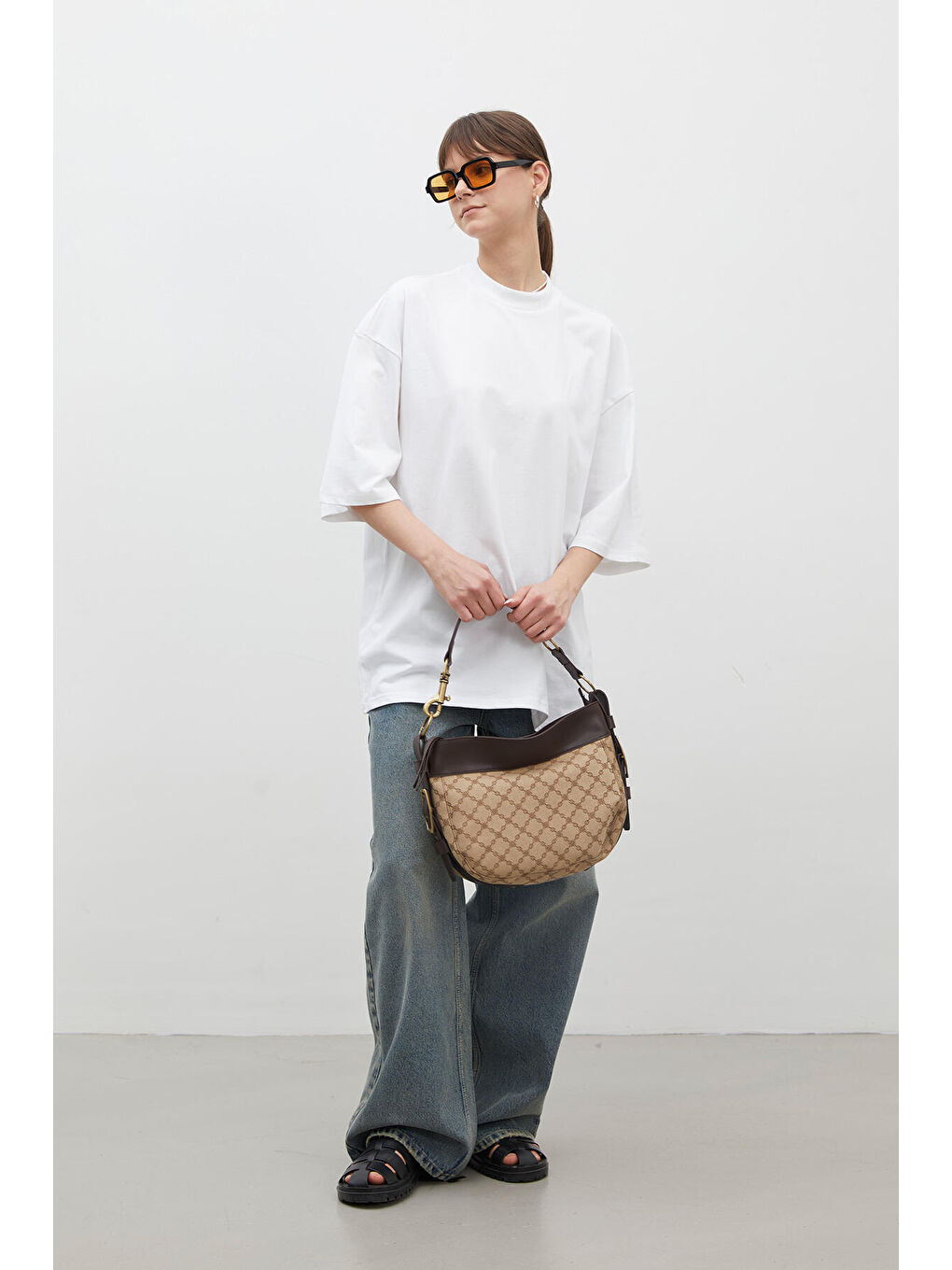 Oversize Pamuklu Kısa Kol Tshırt Beyaz-1