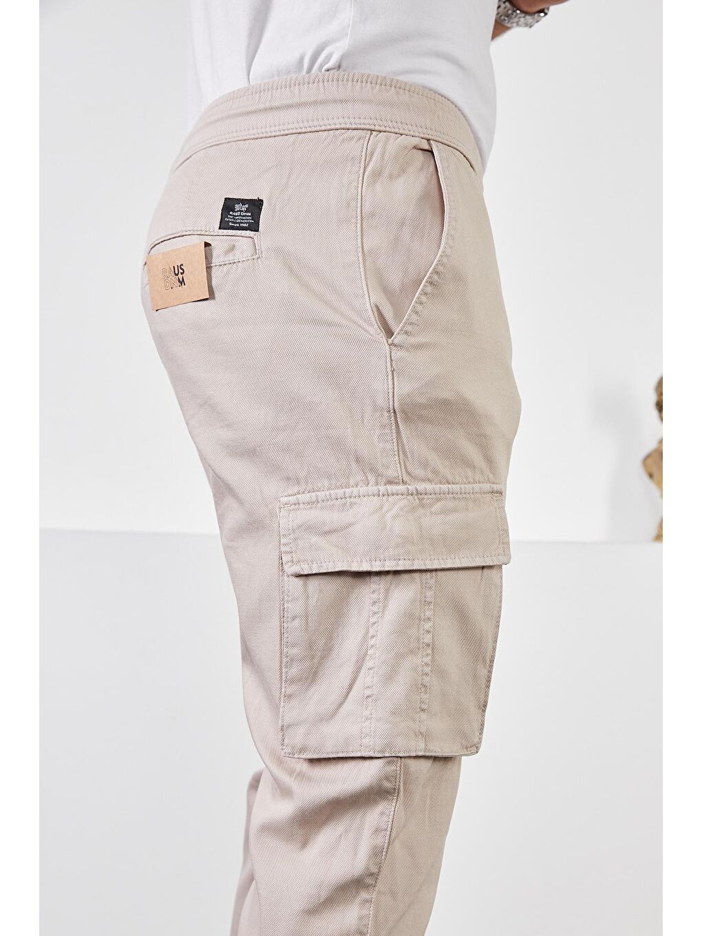 Erkek Gri Beli ve Paçası Lastikli Kargo Cep Armürlü Jogger Pantolon-4