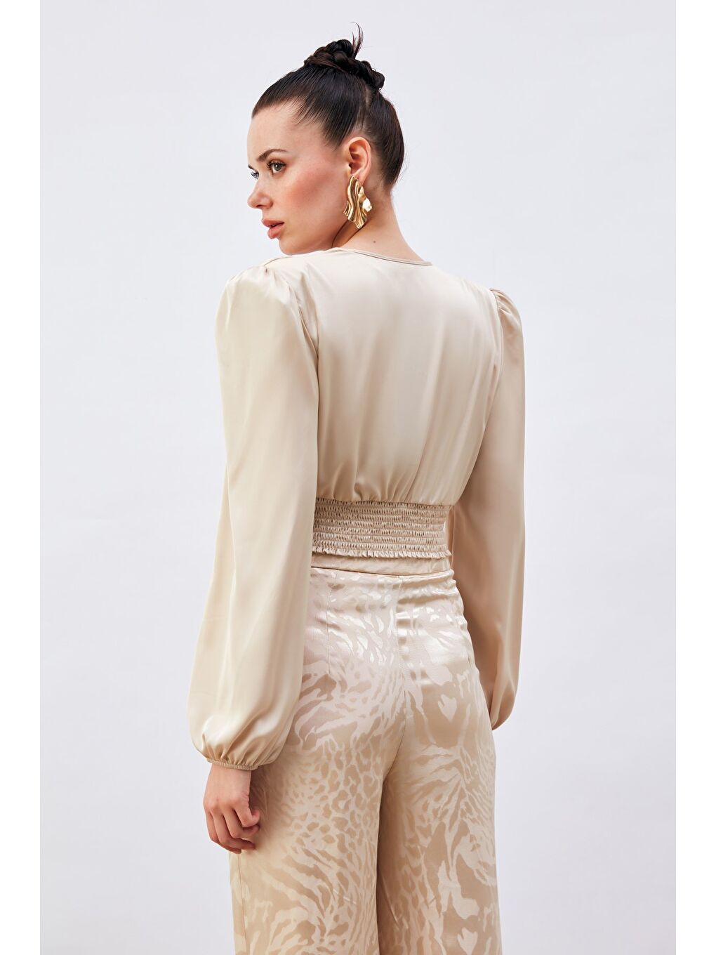 Kruvaze Saten Bluz - Bej-5