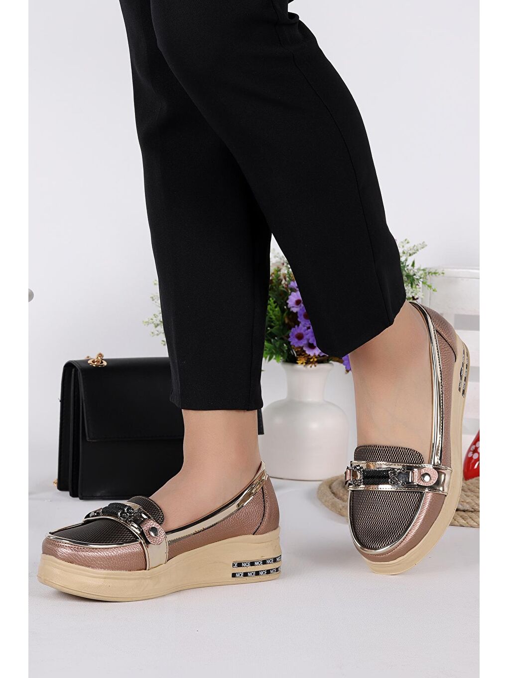 Kahverengi Kadın Günlük Babet Ayakkabı Cns 3102-1