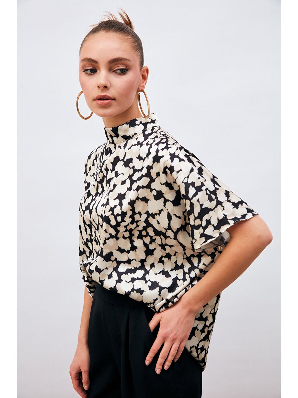 Yarasa Kol Salaş Bluz - Siyah-1