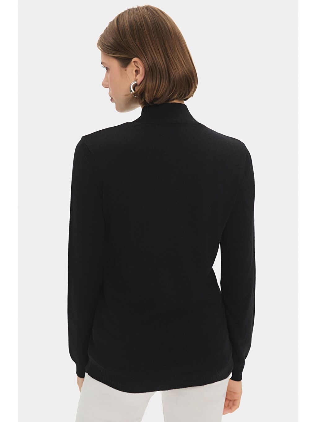 Siyah Yarım Balıkçı Yaka Kadın Triko Kazak-3